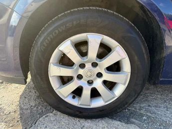 Vauxhall Astra 1.8i 16v Club 5dr