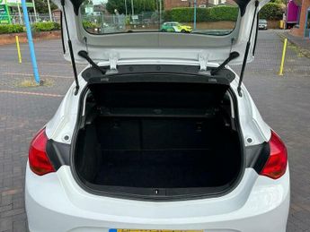 Vauxhall Astra 1.4 16v Active Euro 5 5dr