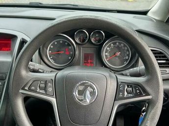 Vauxhall Astra 1.4 16v Active Euro 5 5dr