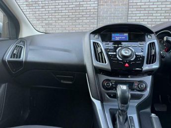 Ford Focus 1.6 Titanium Powershift Euro 5 5dr