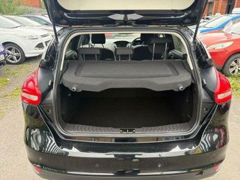 Ford Focus 1.0T EcoBoost Zetec Euro 6 (s/s) 5dr