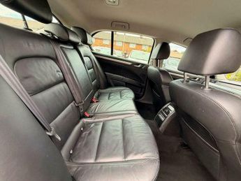 Skoda Superb 2.0 TDI Elegance DSG Euro 4 5dr