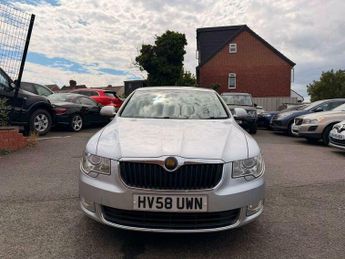 Skoda Superb 2.0 TDI Elegance DSG Euro 4 5dr