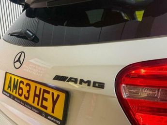 Mercedes-Benz A Class 2.0 A45 AMG SpdS DCT 4MATIC Euro 6 (s/s) 5dr