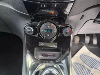 Ford Fiesta TITANIUM ECONETIC TDCI