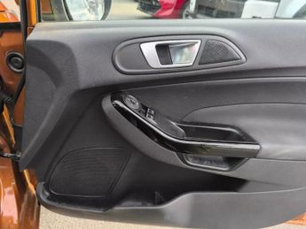 Ford Fiesta TITANIUM ECONETIC TDCI