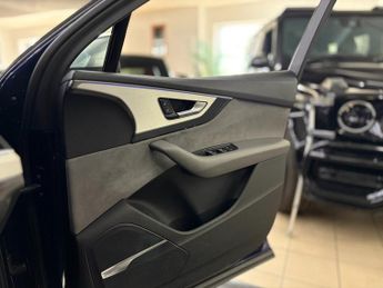 Audi Q7 SQ7 TDI QUATTRO [4X SERVICES & HUGE SPEC]