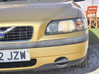 Volvo S60 2.0T S 4dr