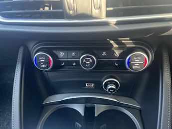 Alfa Romeo Stelvio TD SPRINT Auto Q4 AWD