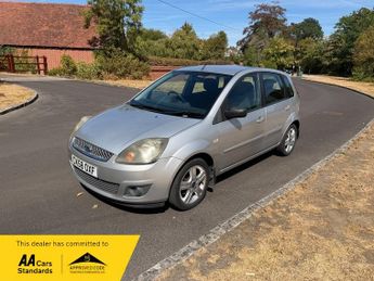 Ford Fiesta ZETEC CLIMATE 16V Ideal first car with history
