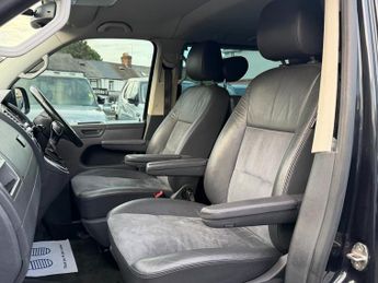 Volkswagen Caravelle 2.0 BiTDI BlueMotion Tech Executive MPV 5dr Diesel DSG Euro 5 (s