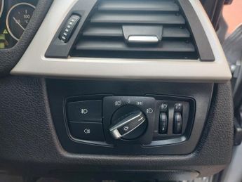 BMW 3 SERIES 325d SE