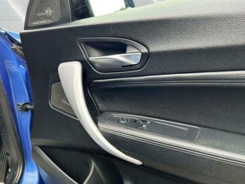 BMW 2 SERIES 2.0 220d M Sport Auto Euro 6 (s/s) 2dr