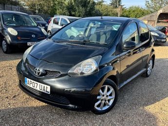 Toyota AYGO VVT-I BLACK M/M