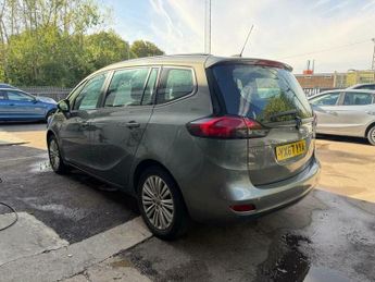 Vauxhall Zafira 1.6 CDTi ecoTEC Design Euro 6 (s/s) 5dr