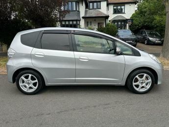 Honda Jazz 1.3h IMA HE Hatchback 5dr Petrol Hybrid CVT Euro 5 (102 ps)