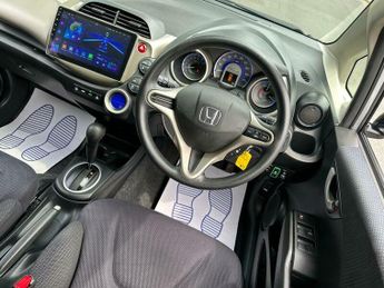 Honda Jazz 1.3h IMA HE Hatchback 5dr Petrol Hybrid CVT Euro 5 (102 ps)