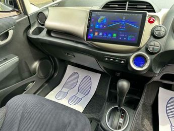 Honda Jazz 1.3h IMA HE Hatchback 5dr Petrol Hybrid CVT Euro 5 (102 ps)