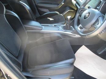 Renault Megane DYNAMIQUE NAV DCI