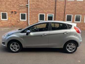 Ford Fiesta 1.25 Zetec Hatchback 5dr Petrol Manual Euro 5 (82 ps)