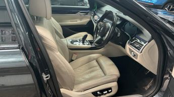 BMW 7 SERIES 730d M SPORT