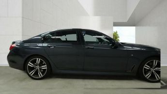 BMW 7 SERIES 730d M SPORT