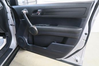 Honda CR-V I-VTEC ES 148