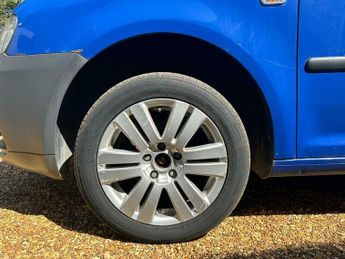 Volkswagen Caddy C20 69BHP SDI VAN