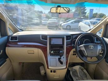 Toyota Alphard 2.4 Petrol 7 Seats 5dr