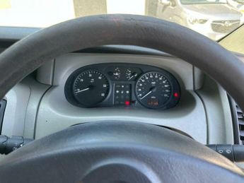 Vauxhall Vivaro DTI 2900 LWB P/V