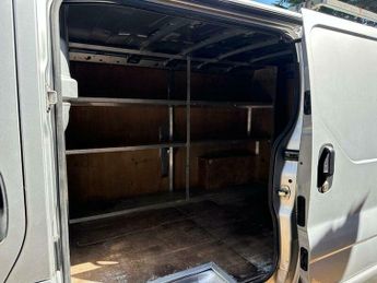 Vauxhall Vivaro DTI 2900 LWB P/V