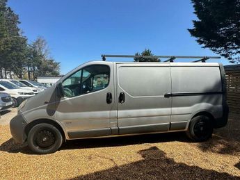 Vauxhall Vivaro DTI 2900 LWB P/V