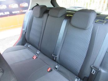 Peugeot 308 BLUE HDI S/S ACTIVE