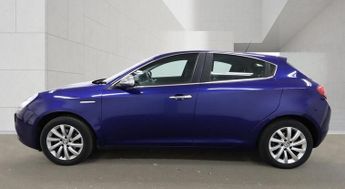 Alfa Romeo Giulietta 1.4 TB Distinctive Hatchback 5dr Petrol Manual Euro 6 (s/s) (120