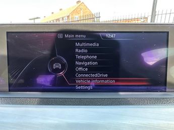 BMW 3 SERIES 320i XDRIVE M SPORT