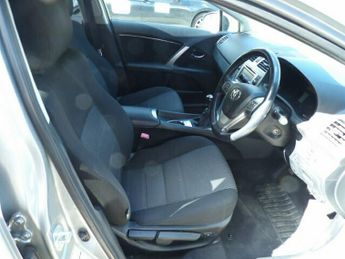 Toyota Avensis 2.0 D-4D TR DIESEL Tourer Estate