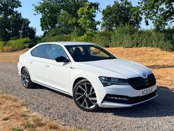 Skoda Superb 2.0 TDI SportLine Plus Hatchback 5dr Diesel DSG Euro 6 (s/s) (20