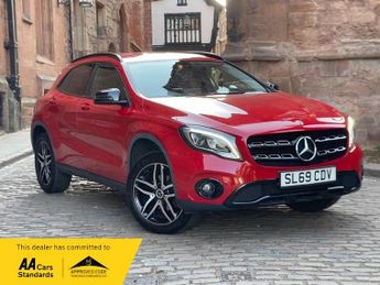 Mercedes GLA GLA 180 URBAN EDITION