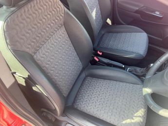 Vauxhall Corsa 1.4 16V SE Hatchback 5dr Petrol Auto Euro 5 (100 ps)