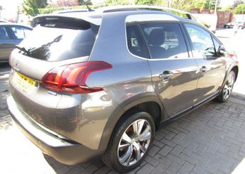 Peugeot 2008 BLUE HDI ALLURE