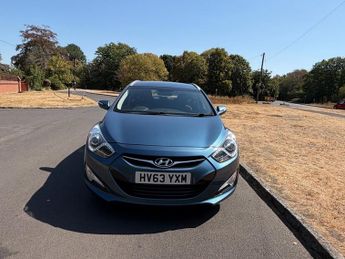 Hyundai I40 CRDI ACTIVE BLUE DRIVE Excellent history top value Estate
