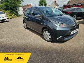 Toyota AYGO VVT-I X