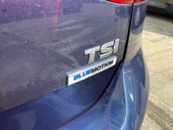 Volkswagen Golf 1.2 TSi Bluemotion Technology SE DSG 5DR