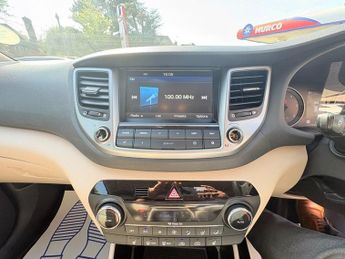 Hyundai Tucson CRDI PREMIUM BLUE DRIVE