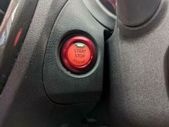 Nissan Juke 1.6 DIG-T Nismo RS XTRON 4WD Euro 5 5dr