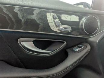 Mercedes-Benz C Class 2.1 GLC220d AMG Line (Premium) G-Tronic 4MATIC Euro 6 (s/s) 5dr