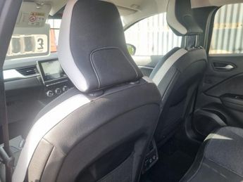 Renault Captur SE EDITION E-TECH