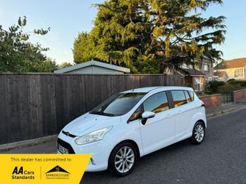 Ford B Max TITANIUM