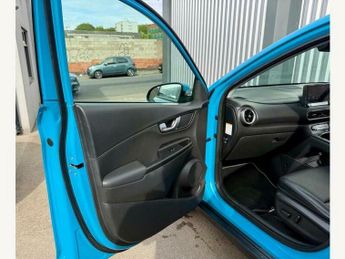 Hyundai KONA ULTIMATE