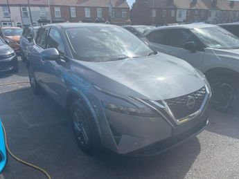Nissan Qashqai 1.3 DIG-T MHEV Acenta Premium SUV 5dr Petrol Hybrid Manual Euro 